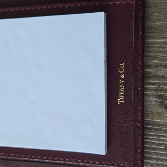 Vintage Tiffany & Co. Burgundy Long Wallet With Pen Holder And Notepad - Picture 4 of 8